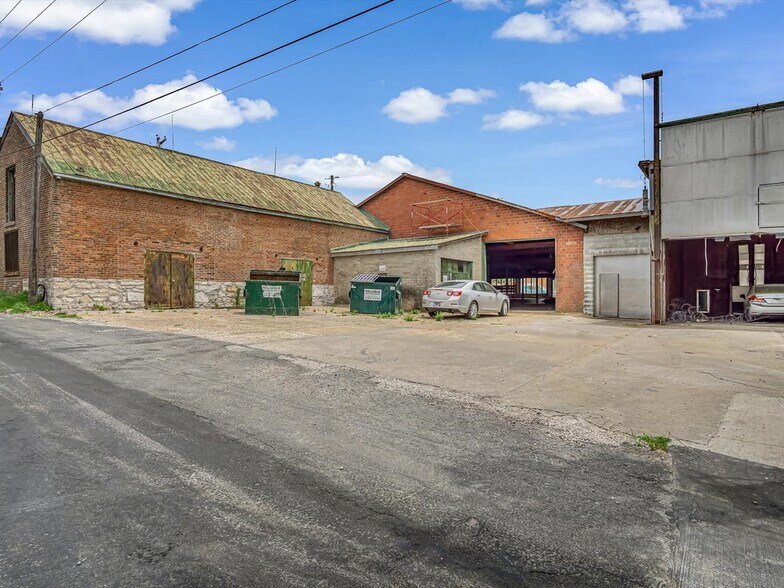 More Photos Of 111 W 3rd St, Waterloo Freestanding For Sale