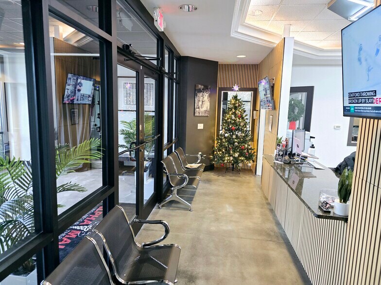 More Photos Of 701 Mutual Ct, Raleigh Office For Sale