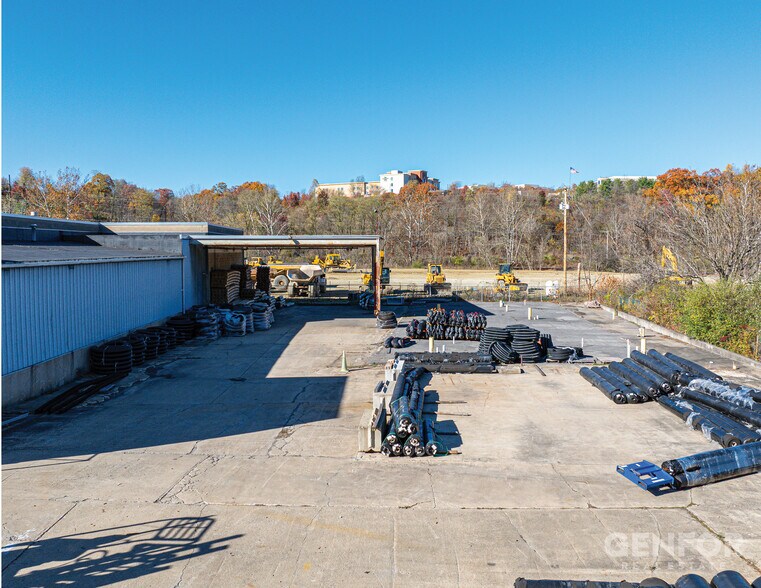 More Photos Of 6000 Scott Rd, Coraopolis Warehouse For Sale