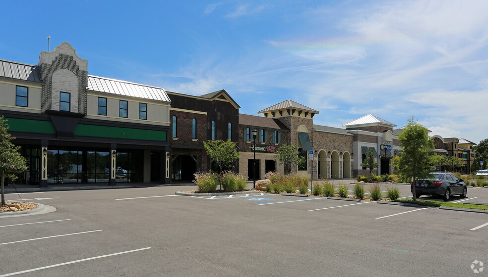 More Photos Of 10250-10314 Causeway Blvd, Tampa General Retail For Lease