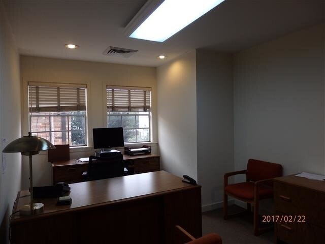 More Photos Of 629 Cherokee St, New Orleans Office For Lease