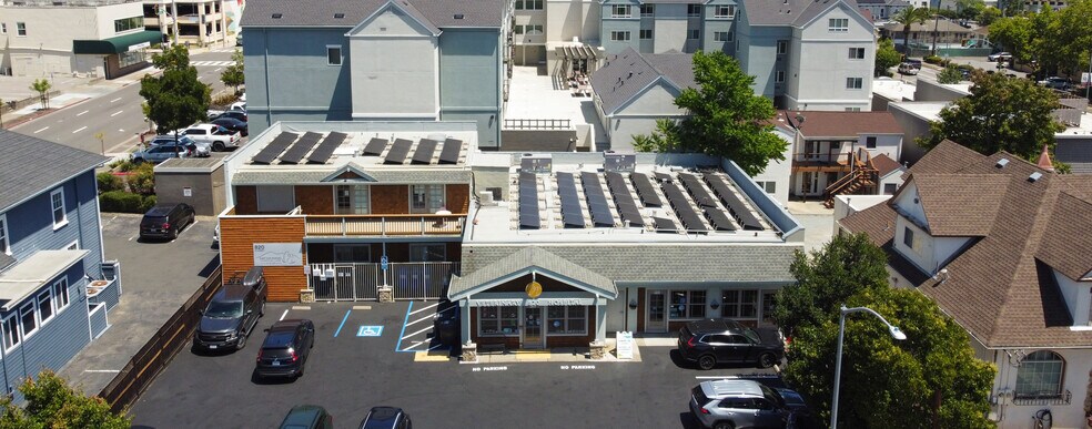 More Photos Of 820 D St, San Rafael Veterinarian Kennel For Sale