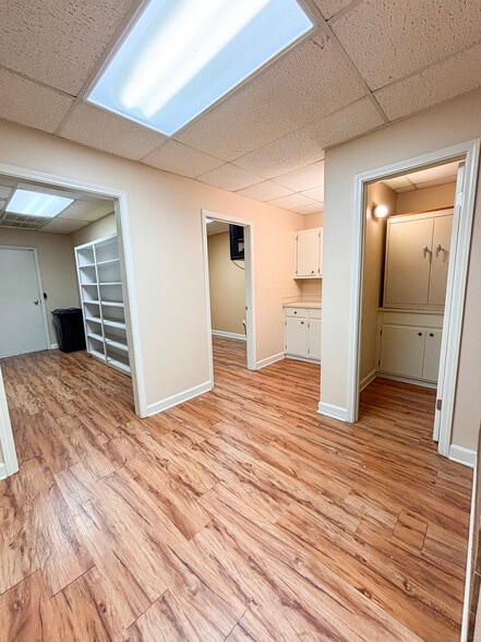 More Photos Of 115 S Munford St, Covington Medical For Sale