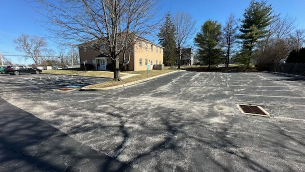 More Photos Of 462 E King Rd, Malvern Medical For Sale