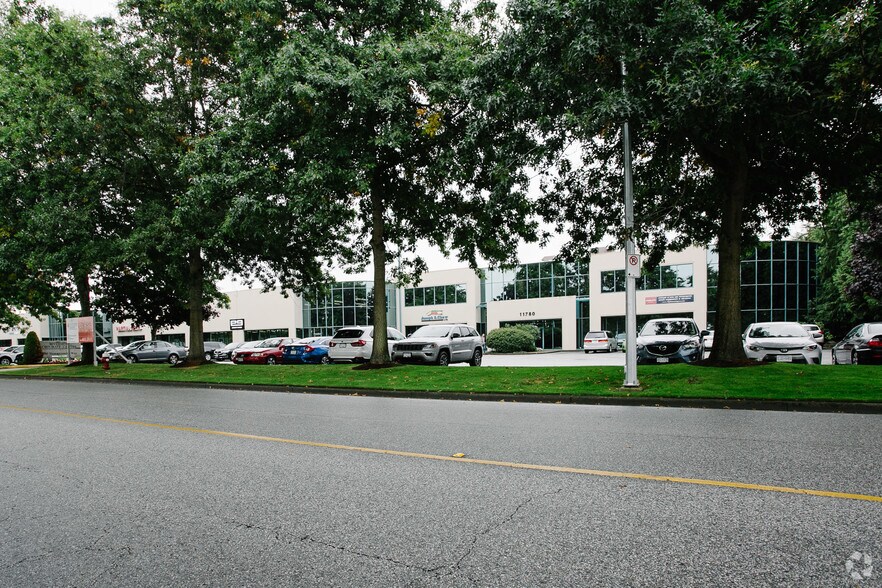 More Photos Of 11780 Hammersmith Way, Richmond Light Distribution For Lease