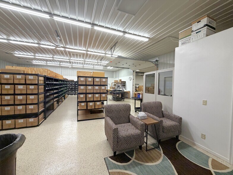 More Photos Of 7745 Goedderz Rd, Baxter Warehouse For Sale