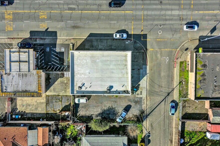 More Photos Of 1727-1731 Springs Rd, Vallejo Freestanding For Sale