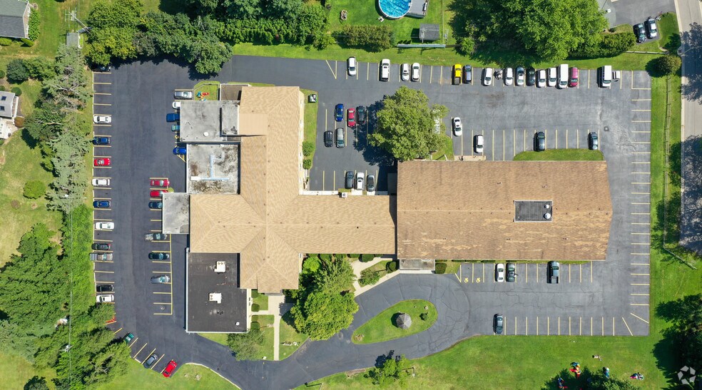 More Photos Of 243 S Main St, Albion Town Orleans Medical For Lease