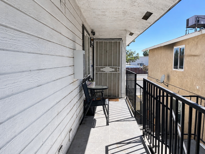 More Photos Of 1316 E California Ave, Bakersfield Apartments For Sale