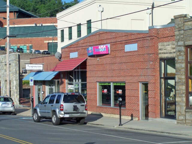 More Photos Of 174 S Depot St, Boone Restaurant For Sale