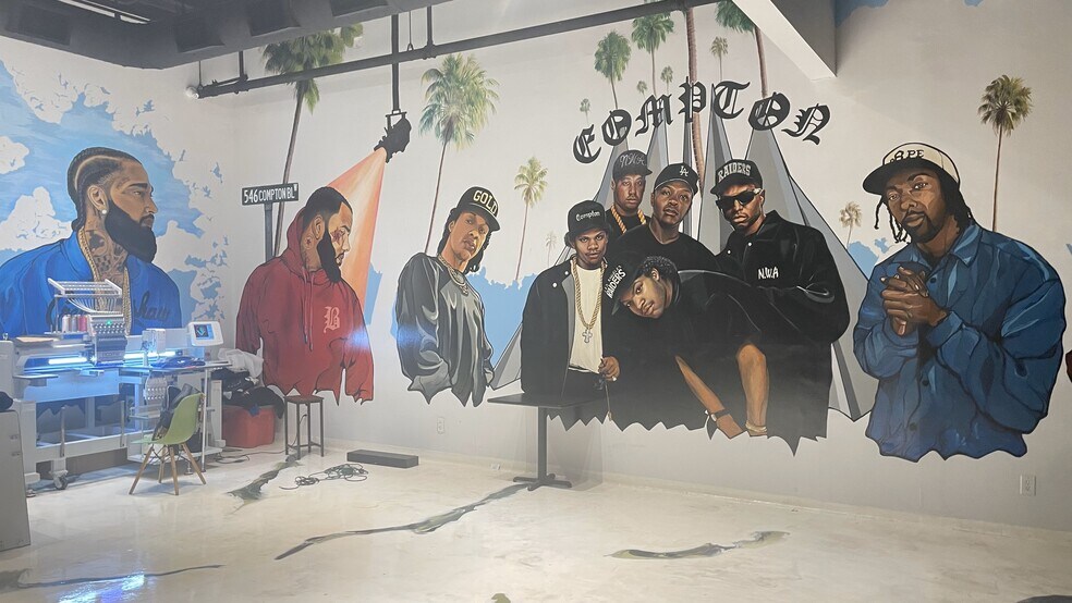 More Photos Of 546 W Compton Blvd, Compton Restaurant For Sale