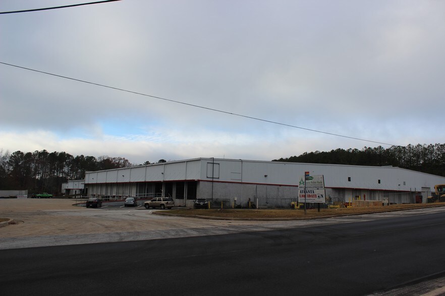 More Photos Of 5075 Minola Dr, Lithonia Distribution For Sale