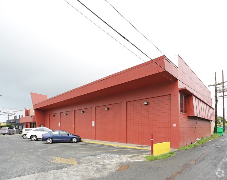 More Photos Of 1010 Kaili St, Honolulu Storefront Retail Residential For Sale