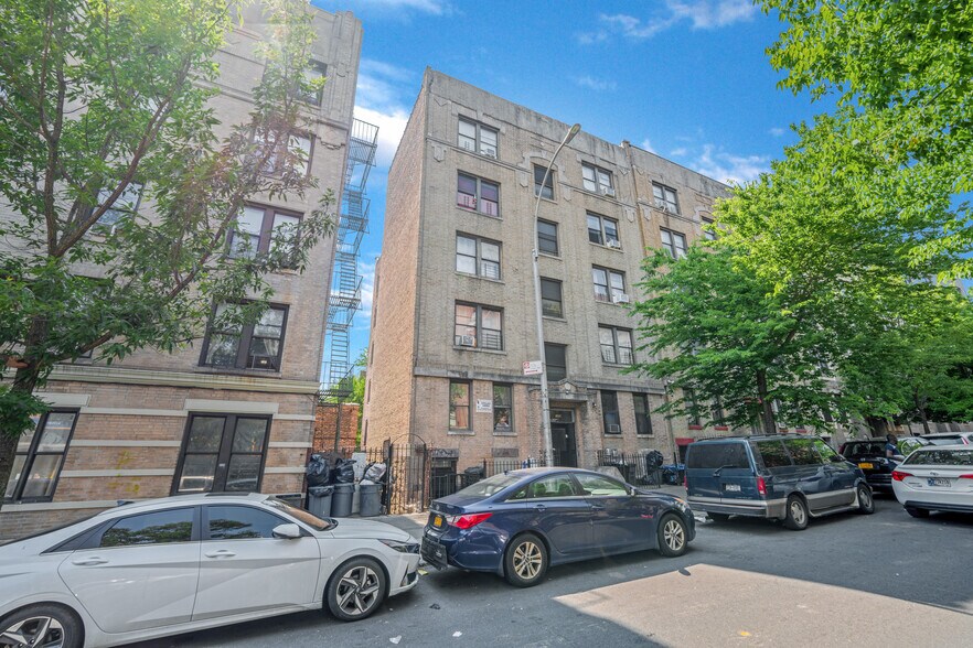 Primary Photo Of 1209 Elder Ave, Bronx Apartments For Sale