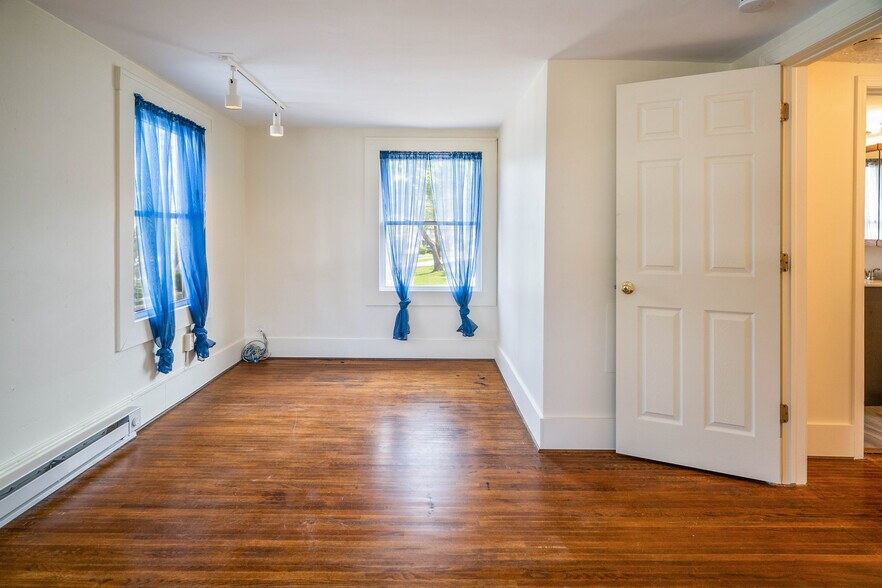 More Photos Of 128 Empire Blvd, Rochester Office Residential For Sale