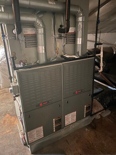 More Photos Of 4777 Mahoning Ave, Youngstown General Retail For Sale