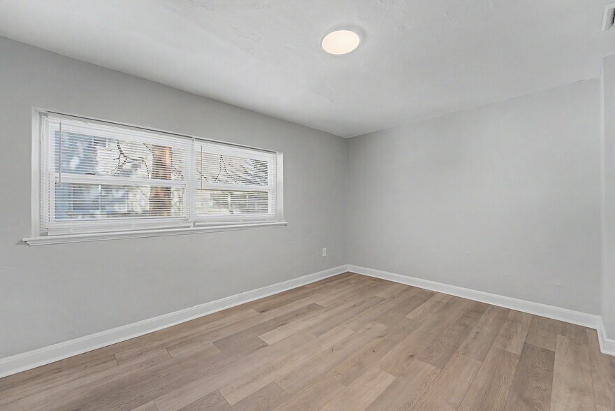 More Photos Of 607 W Maple Ave, Merchantville Apartments For Sale