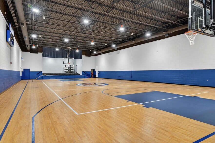 More Photos Of 9858 Fairmont Ave, Manassas Religious Facility For Lease