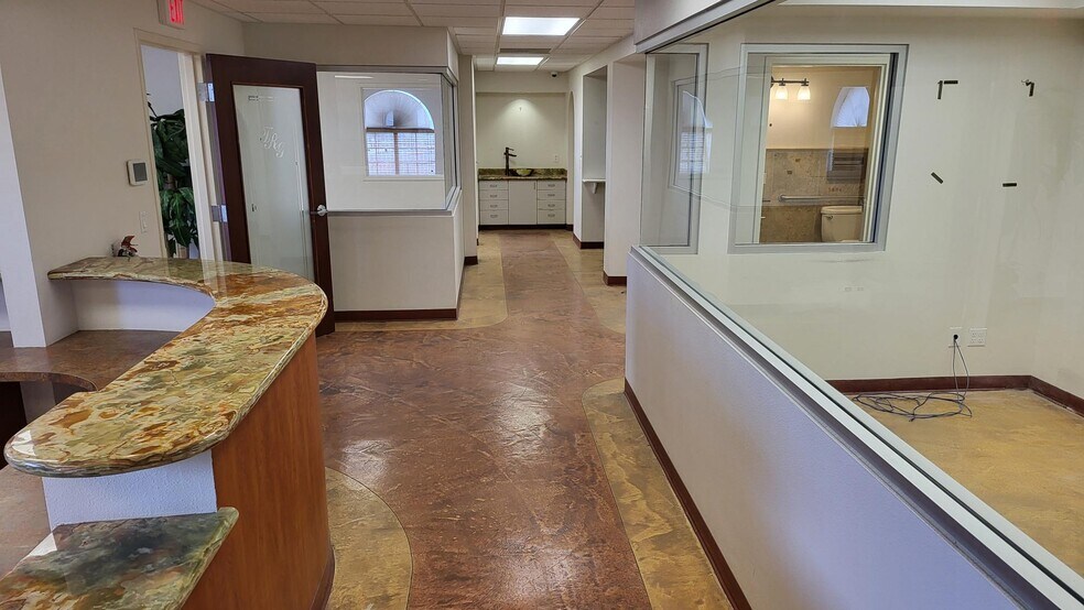 More Photos Of 1825 E Flamingo Rd, Las Vegas Office For Sale