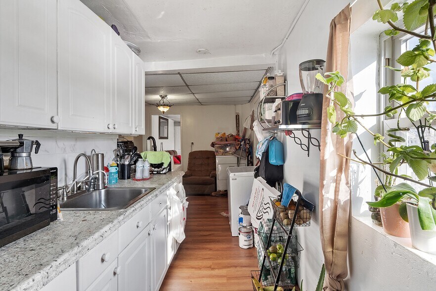 More Photos Of 324-326 Broadway, Lawrence Office Residential For Sale