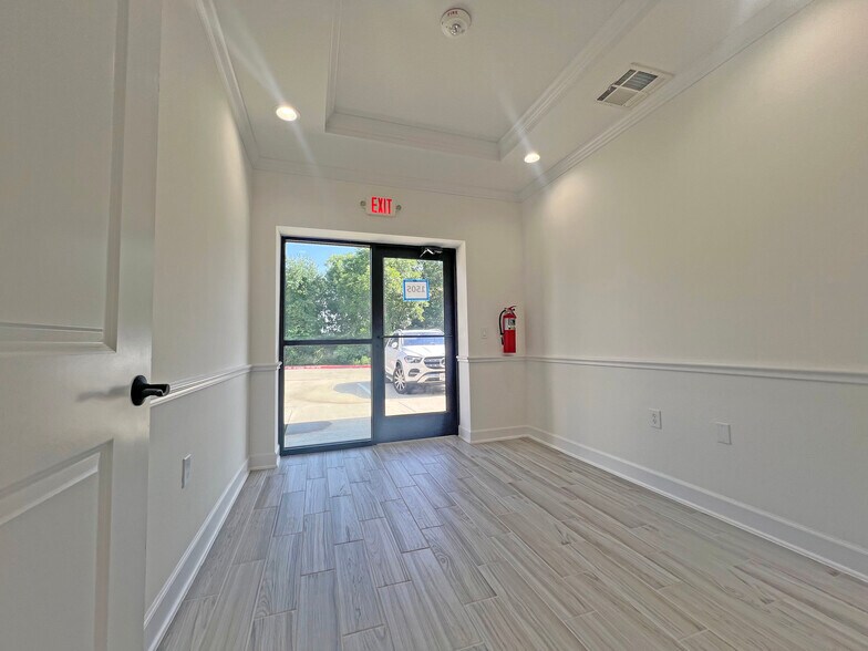 More Photos Of 26077 Nelson Way, Katy Light Distribution For Sale