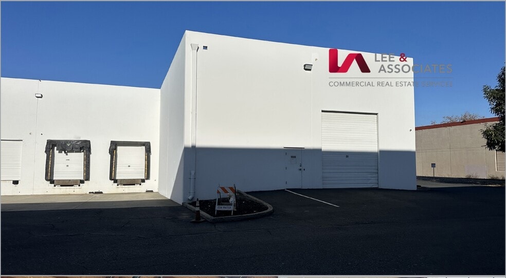 More Photos Of 1514-1586 Zephyr Ave, Hayward Warehouse For Lease
