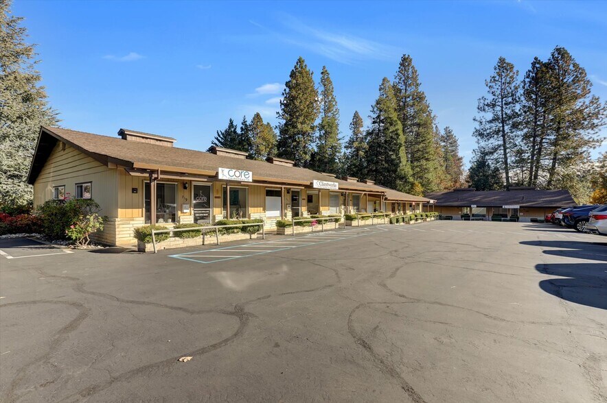 More Photos Of 719-733 Zion St, Nevada City Office For Sale