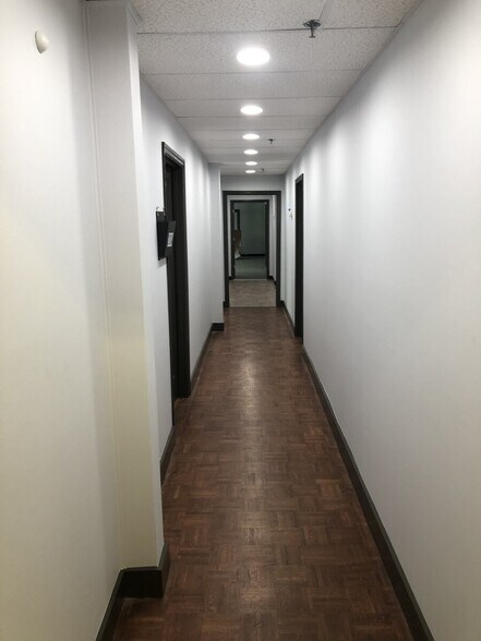 More Photos Of 192 E Bay St, Charleston Office Residential For Lease