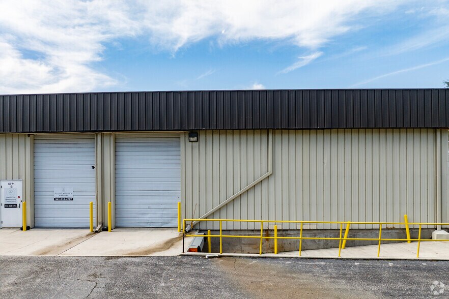 More Photos Of 6771 Whitfield Industrial Ave, Sarasota Unknown For Lease