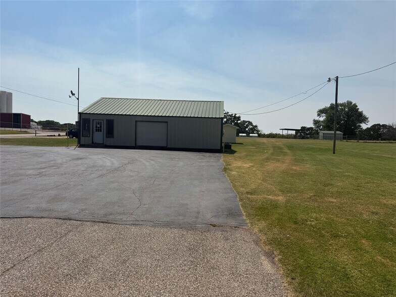 More Photos Of 55968 Moccasin Trail Rd, Prague Land For Sale