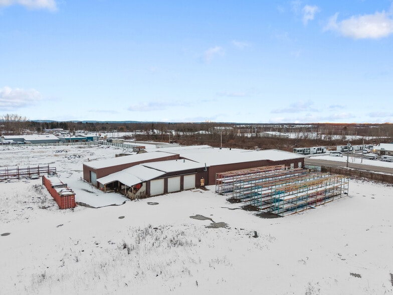 More Photos Of 8568 Brewerton Rd, Brewerton Auto Salvage Facility For Sale