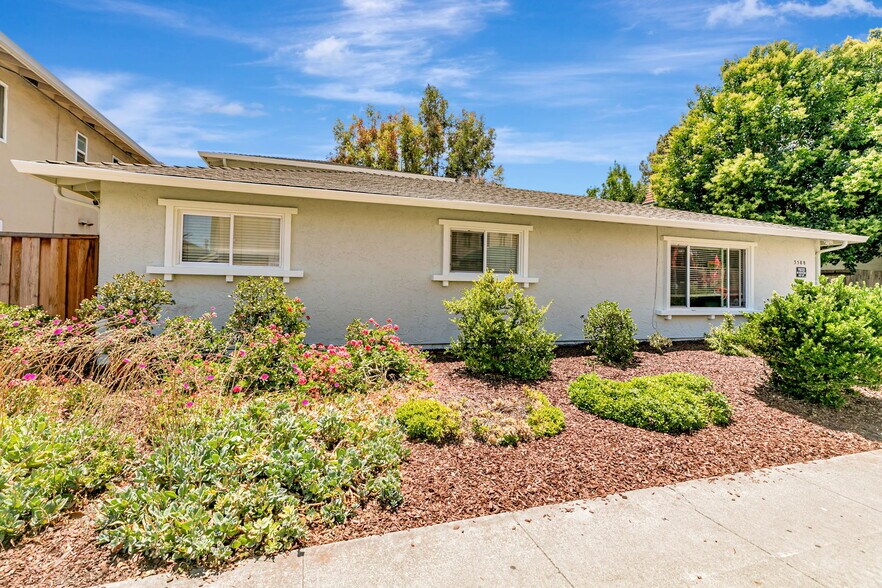 Primary Photo Of 3588 Agate Dr, Santa Clara Apartments For Sale