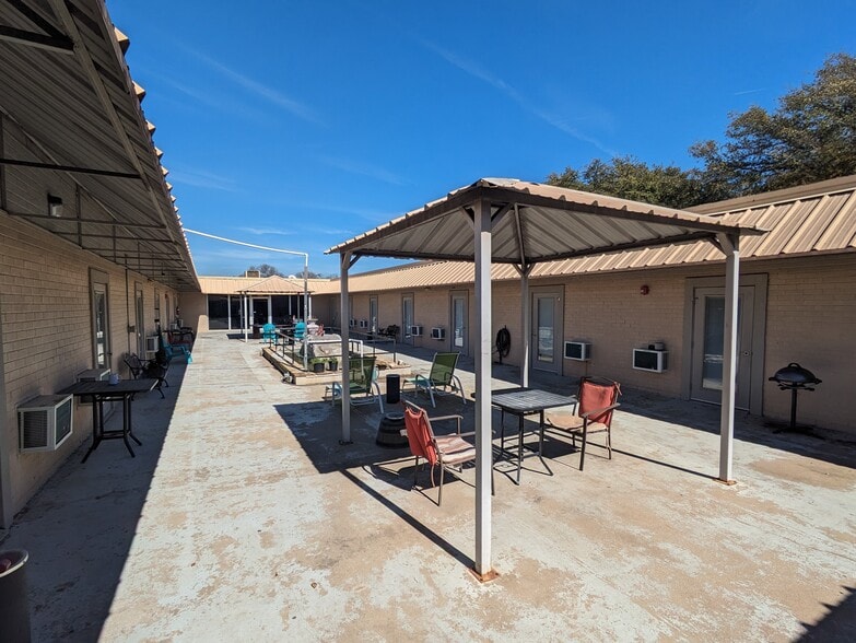 More Photos Of 4607 E California Pky, Forest Hill Assisted Living For Sale