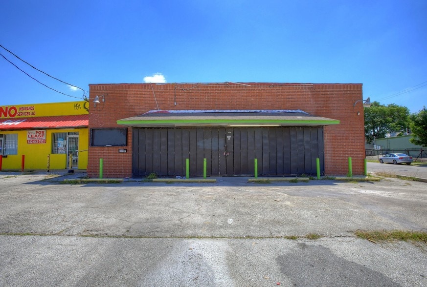 More Photos Of 4902 Fulton St, Houston Freestanding For Lease