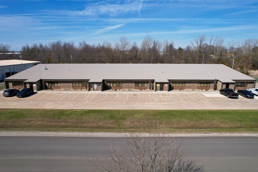 Primary Photo Of 3020 Congressional Pky, Fort Wayne Industrial For Lease