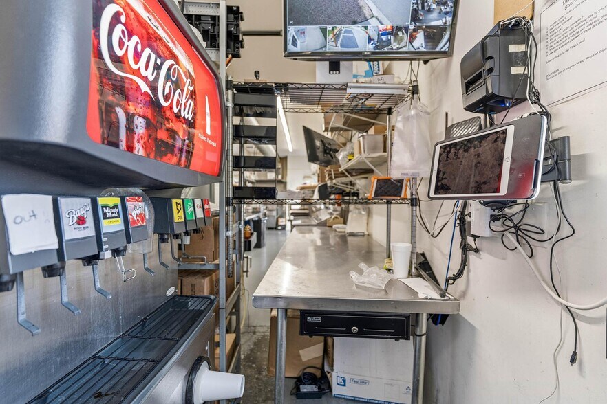 More Photos Of 1803 S Center St, Marshalltown Restaurant For Sale