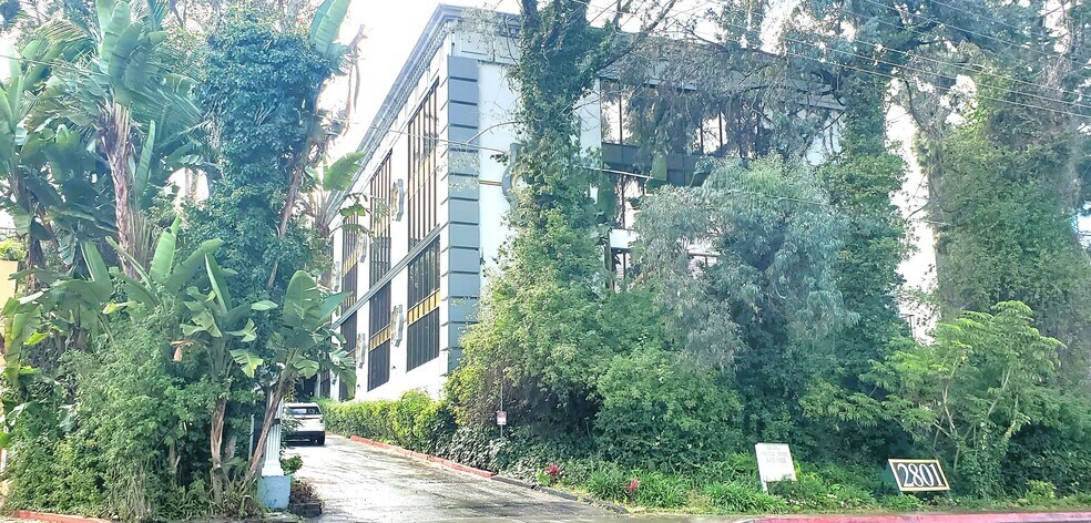 More Photos Of 2801 Camino del Rio S, San Diego Office For Lease