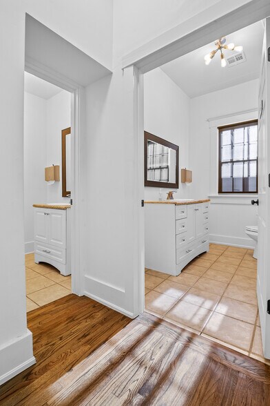 More Photos Of 1637 S Boston Ave, Tulsa Loft Creative Space For Lease