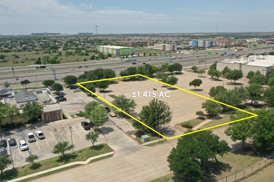 More Photos Of 5900 North Fwy, Fort Worth Land For Sale