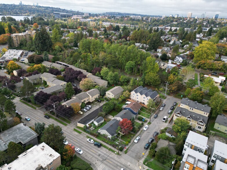 More Photos Of 3907 NE 50th St, Seattle Land For Sale