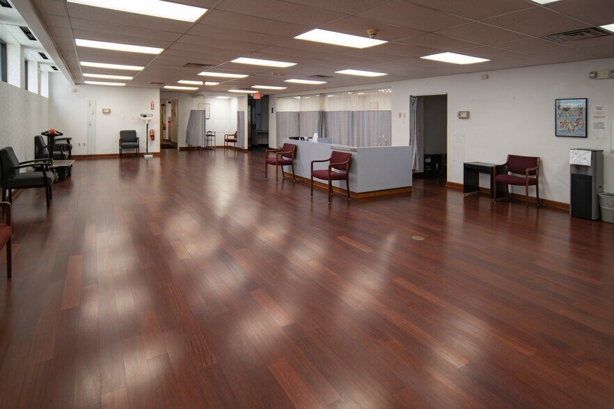 More Photos Of 235 North St, Buffalo Medical For Sale