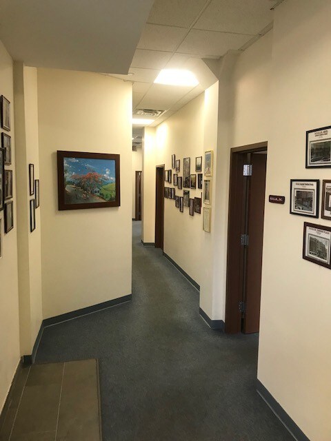 More Photos Of 760 Westchester Ave, Bronx Office For Sale