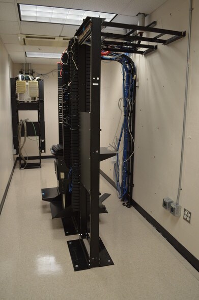 More Photos Of 499 14th St, Oakland Unknown For Lease