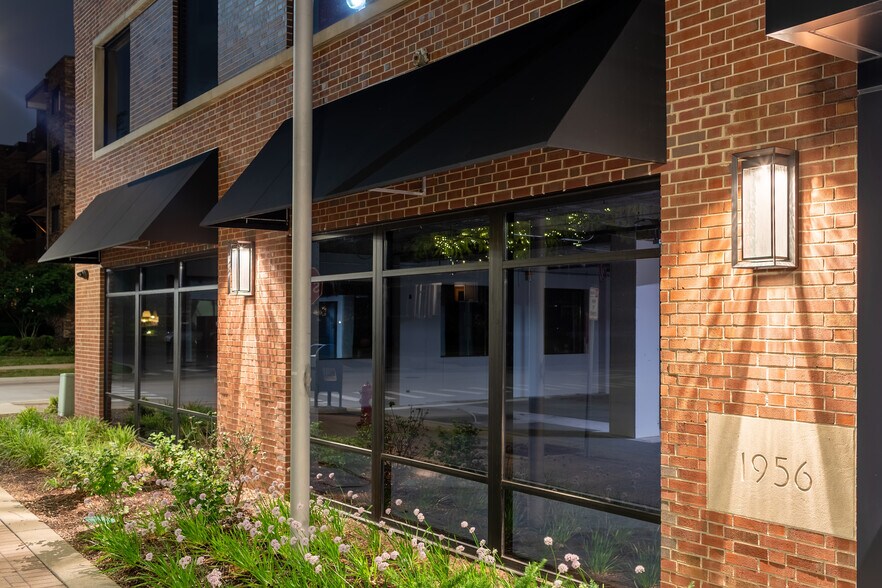 More Photos Of 44 S Vail Ave, Arlington Heights Coworking Space