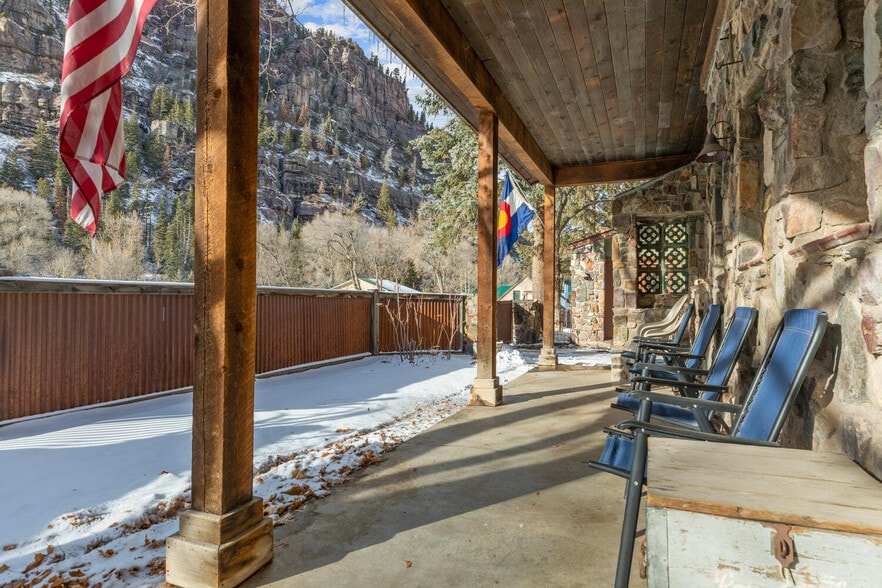 More Photos Of 115 / 117 / 119 7th Ave, Ouray Apartments For Sale