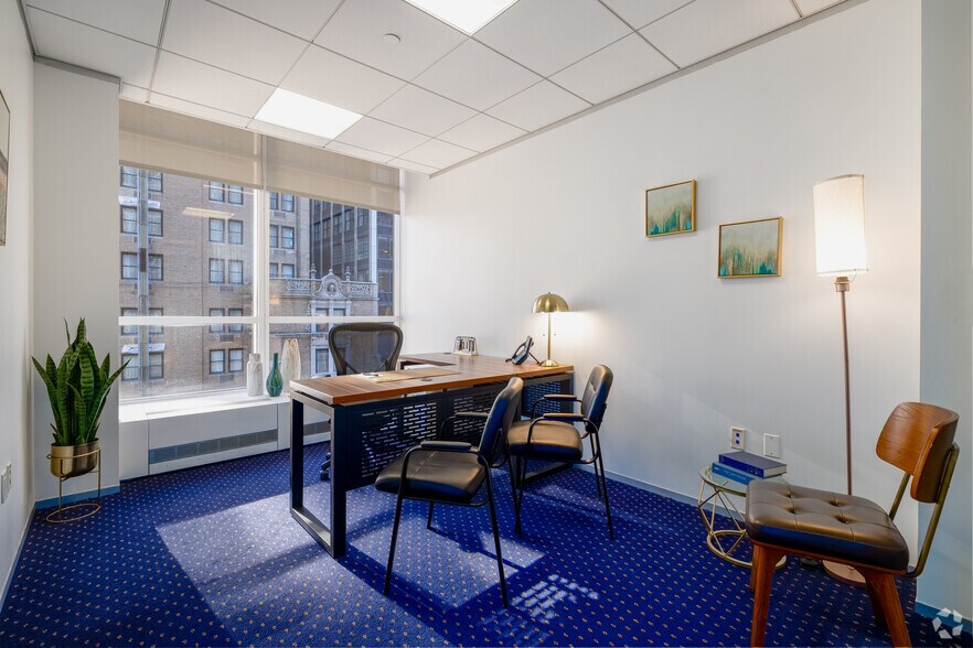 More Photos Of 1330 Avenue of the Americas, New York Coworking Space