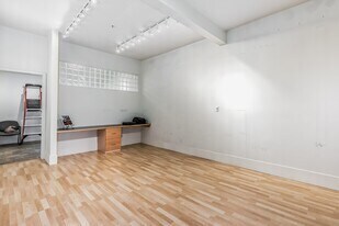More Photos Of 10403 122nd St NW, Edmonton Apartments For Sale