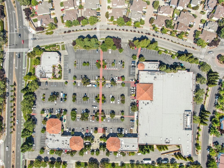 More Photos Of 701 Sonoma Mountain Pky, Petaluma Unknown For Lease