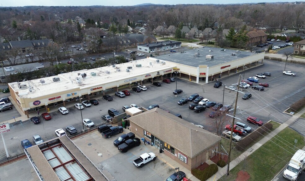 More Photos Of 1368-1498 S Sheldon Rd, Plymouth Freestanding For Lease