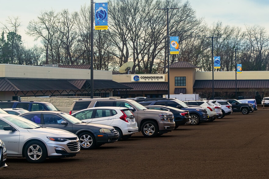 More Photos Of 731 S Pear Orchard Rd, Ridgeland Storefront For Lease
